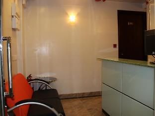 Comfort Guest House E Хонконг Екстериор снимка